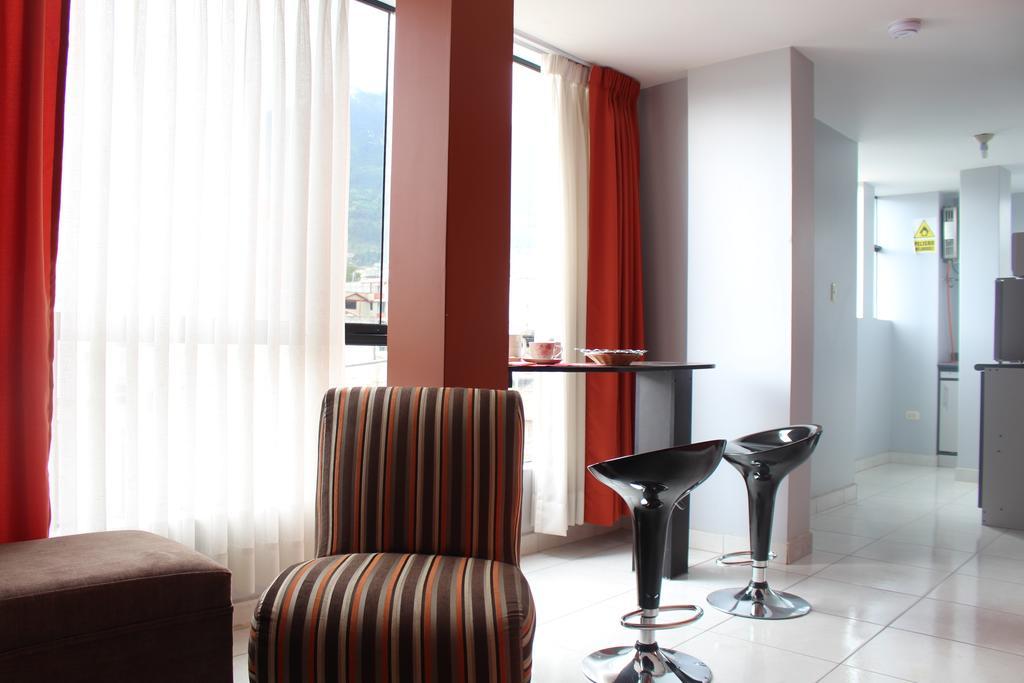 El Peregrino Apart Hotel Abancay Екстер'єр фото